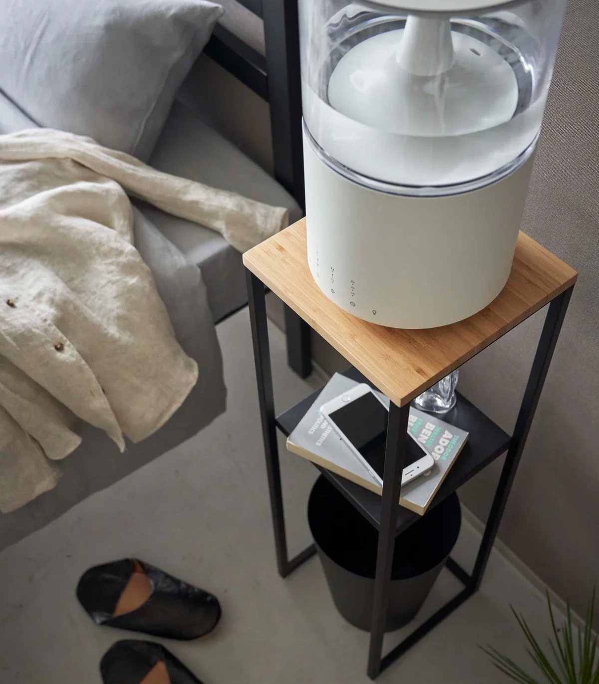 Ellure Decor Two-Tier Steel & Wood Shelf Riser - Image 3