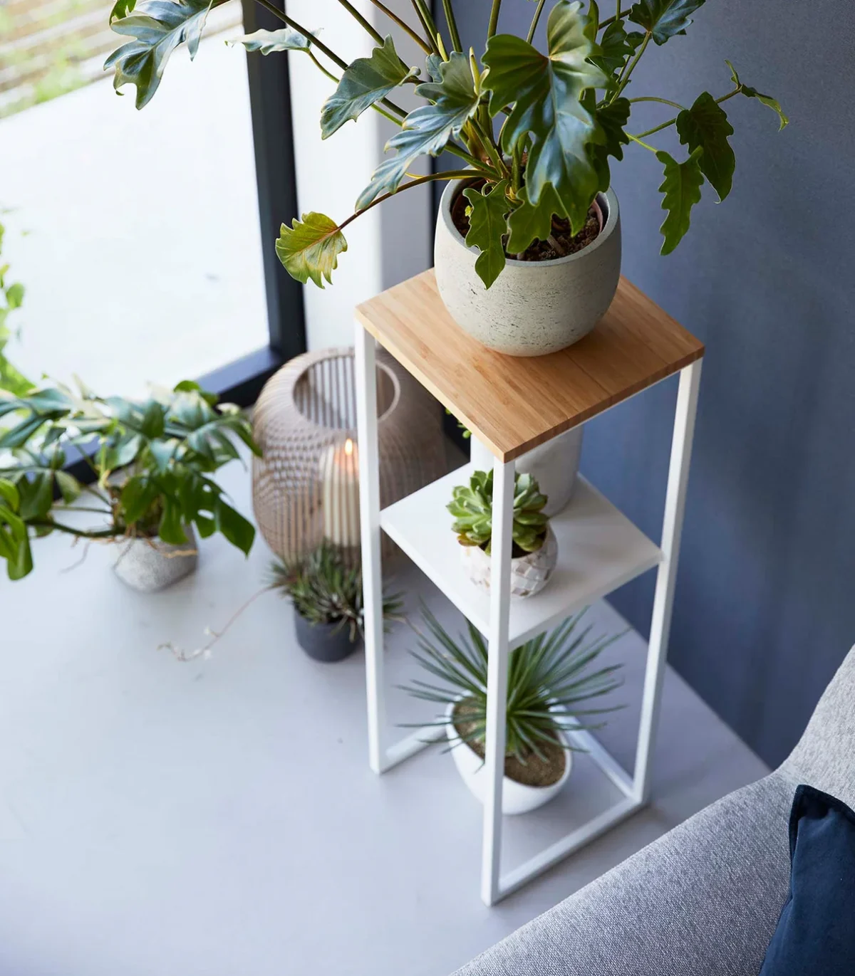 Ellure Decor Two-Tier Steel & Wood Shelf Riser - Image 4